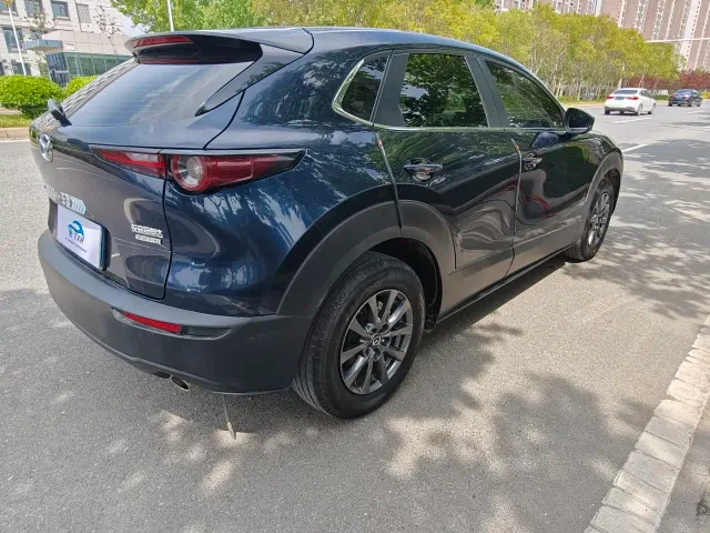 Mazda CX-30 — Фото автомобиля 2