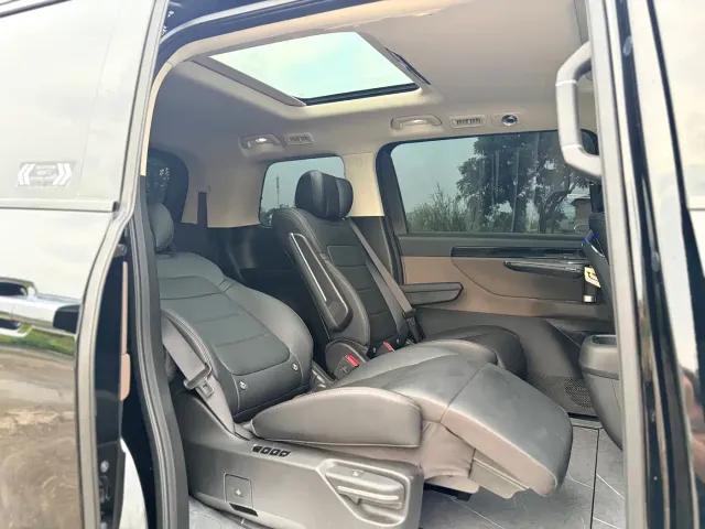 GAC Trumpchi E8 — Фото автомобиля 9