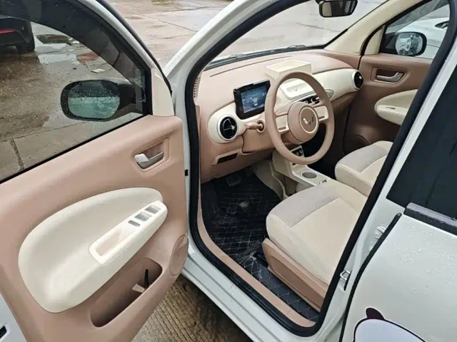 Wuling Hongguang Mini EV — Фото автомобиля 15