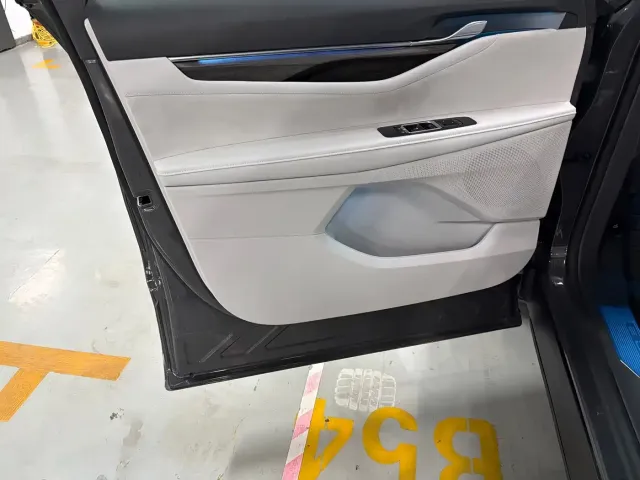 Ford Edge — Фото автомобиля 6