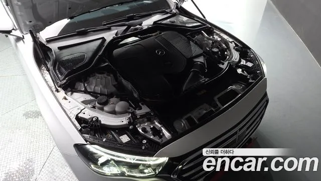 Mercedes-Benz E-Class E-класс W214 E300 4MATIC Exclusive — Фото автомобиля 6