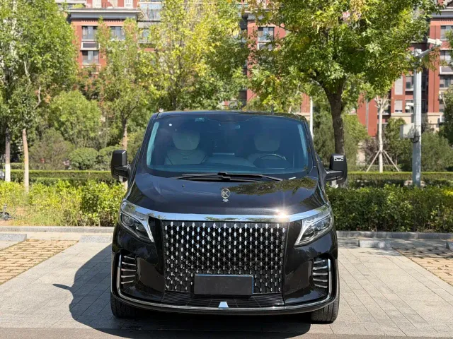 Kedi Auto Kedidia — Фото автомобиля 2
