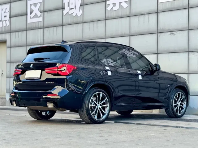 BMW X3 — Фото автомобиля 9