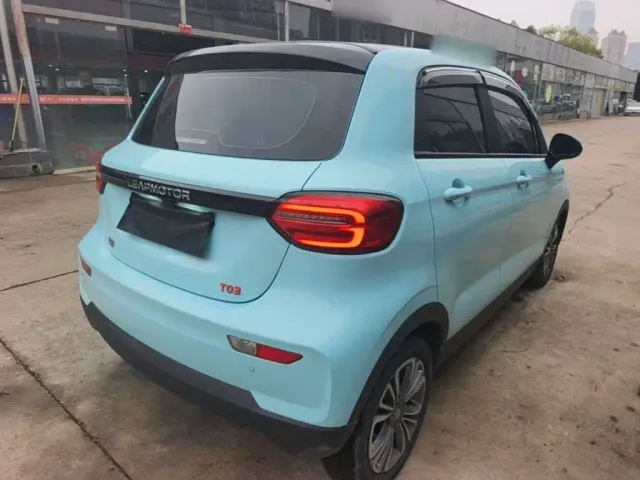 Leapmotor T03 — Фото автомобиля 6