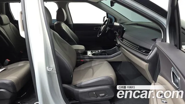 Kia Carnival 4th Gen — Фото автомобиля 16