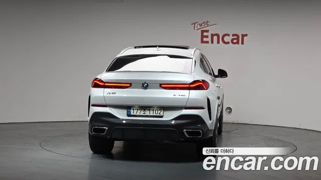 BMW X6 xDrive40i M Sport — Фото автомобиля 4