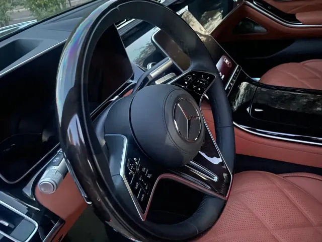 Mercedes-Benz Maybach S-Class — Фото автомобиля 11