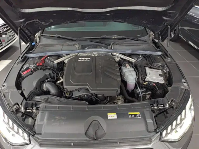 Audi A4L — Фото автомобиля 24