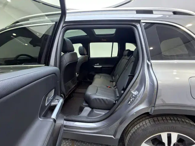 Mercedes-Benz GLB-Class — Фото автомобиля 12