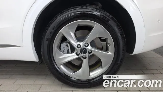 Genesis GV70 2.5T Бензин AWD — Фото автомобиля 19