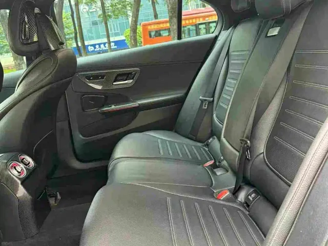 Mercedes-Benz C-Class — Фото автомобиля 10