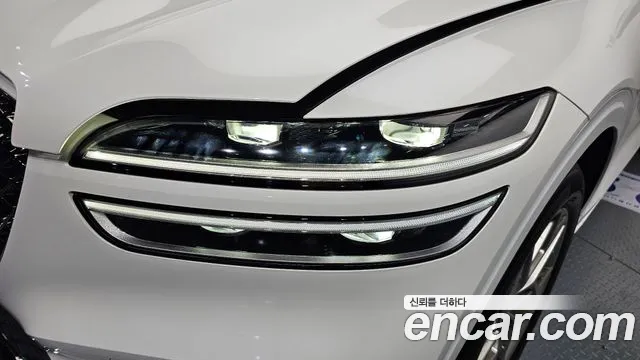 Genesis GV70 — Фото автомобиля 7