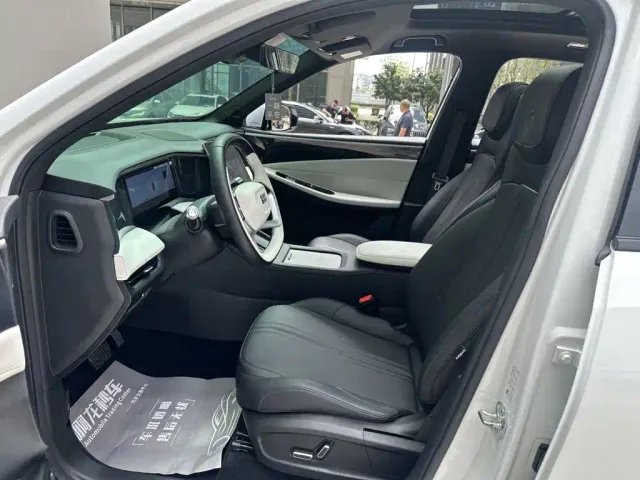 Geely Galaxy L7 — Фото автомобиля 10