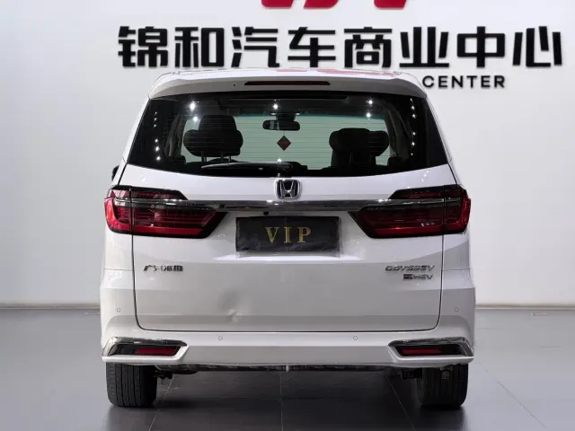 Honda Odyssey — Фото автомобиля 5