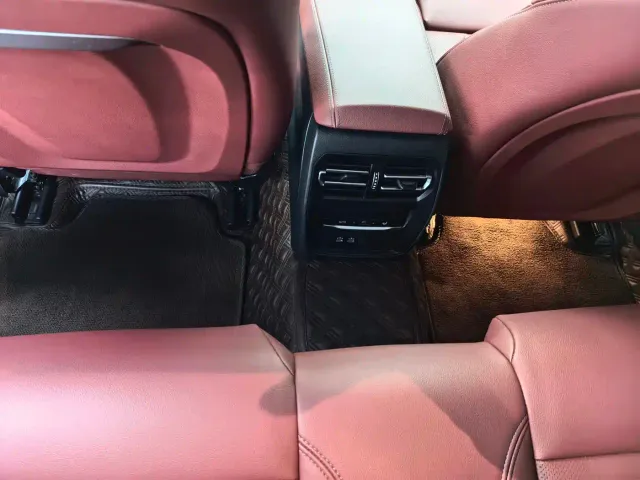 BMW 3 Series — Фото автомобиля 8