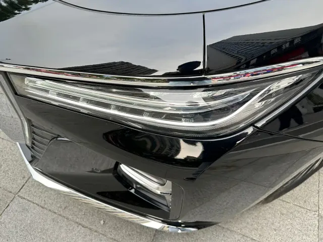 Hongqi H5 — Фото автомобиля 4