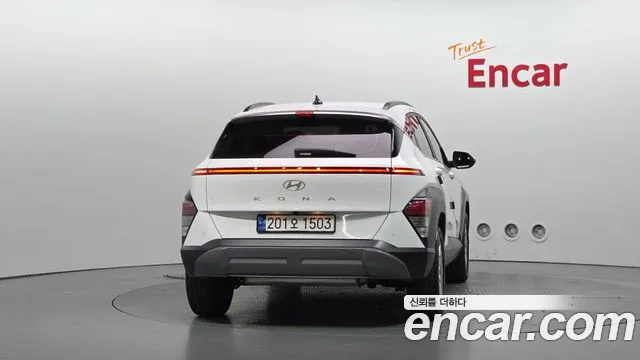 Hyundai Kona SX2 — Фото автомобиля 4