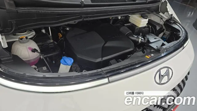 Hyundai Staria — Фото автомобиля 9