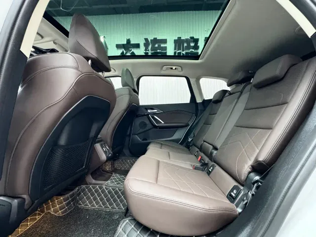 BMW X1 — Фото автомобиля 10