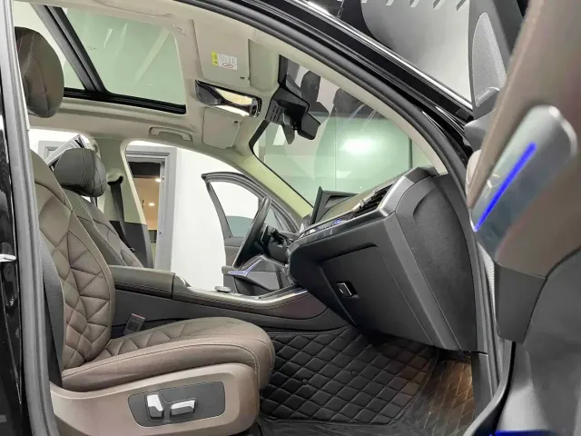BMW X5 — Фото автомобиля 6