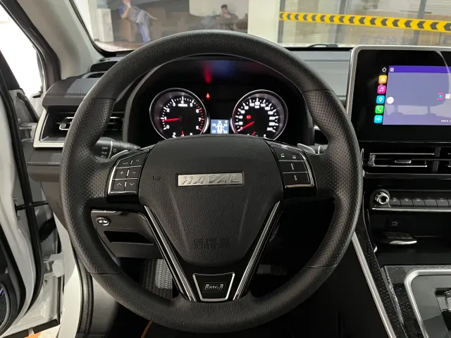 Haval M6 — Фото автомобиля 13