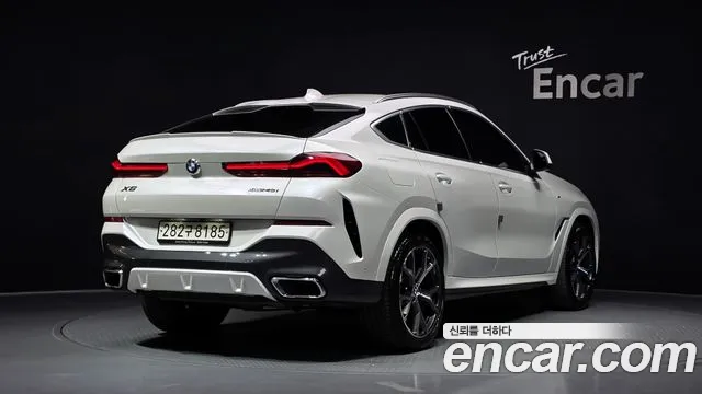 BMW X6 xDrive40i M Sport — Фото автомобиля 2