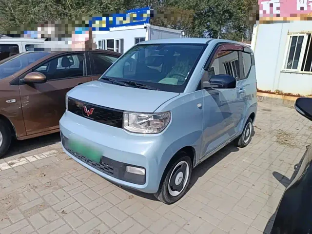 Фотография автомобиля — Wuling Hongguang Mini EV