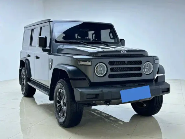 Фотография автомобиля — 212 T01