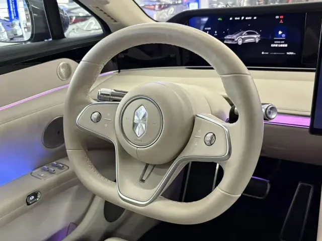 Stelato S9T — Фото автомобиля 10