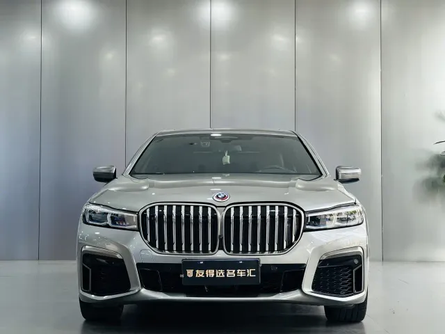 BMW 7 Series — Фото автомобиля 2