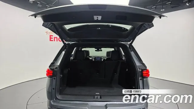 ChevroletGMDaewoo Traverse Traverse 3.6 AWD High Country — Фото автомобиля 20