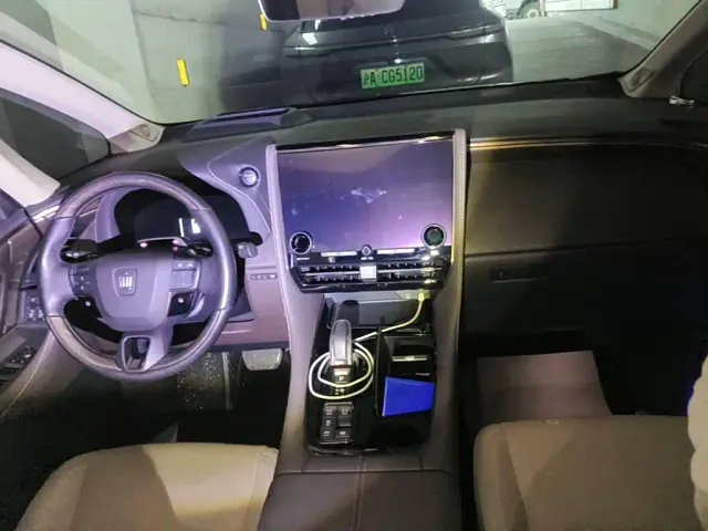 Toyota Vellfire — Фото автомобиля 7
