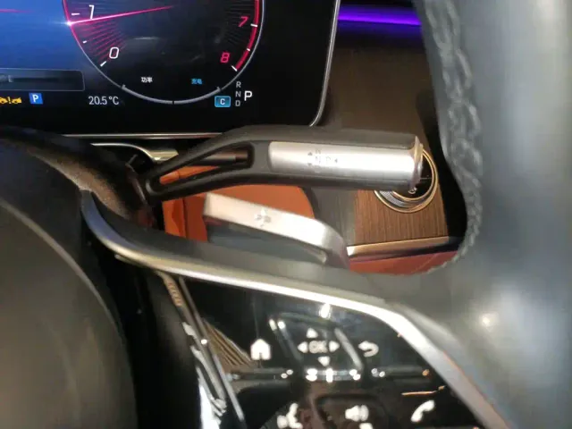 Mercedes-Benz S-Class — Фото автомобиля 13
