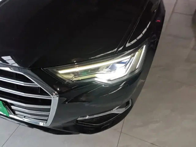 Audi A6L — Фото автомобиля 23