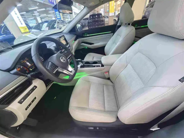 Nissan Teana — Фото автомобиля 15
