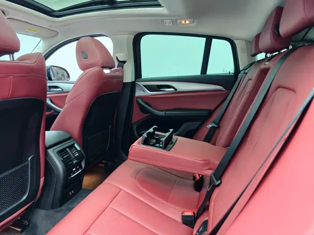 BMW X4 — Фото автомобиля 21