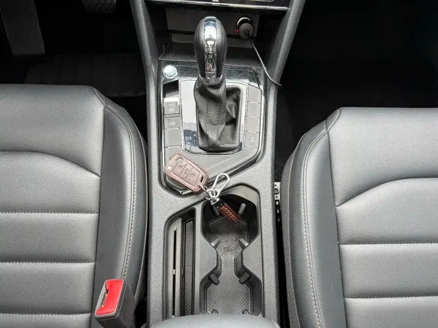 Volkswagen Tharu — Фото автомобиля 24