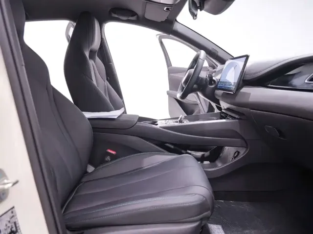 BYD Seal 06 — Фото автомобиля 24
