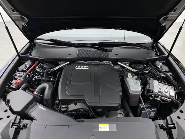 Audi A6L — Фото автомобиля 8