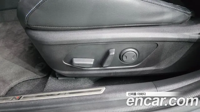 Hyundai AVANTE — Фото автомобиля 28