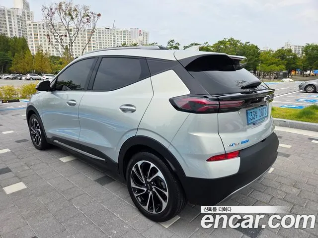 Chevrolet Bolt EUV — Фото автомобиля 6