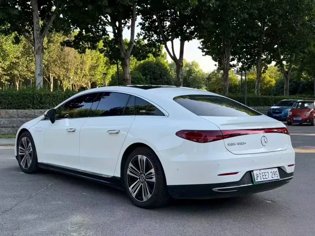 Mercedes-Benz EQS — Фото автомобиля 7