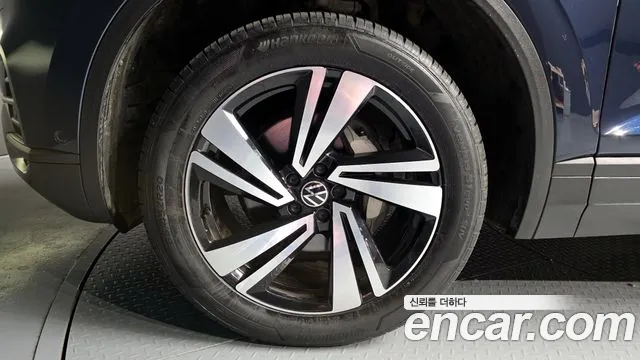 Volkswagen Touareg Touareg 3 поколение 3.0 TDI Premium — Фото автомобиля 2