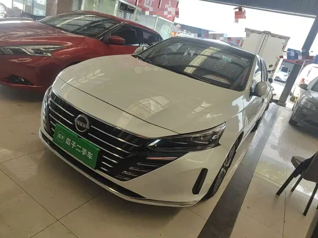 Фотография автомобиля — Nissan Teana