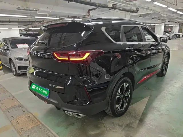 Jetour X70 — Фото автомобиля 6