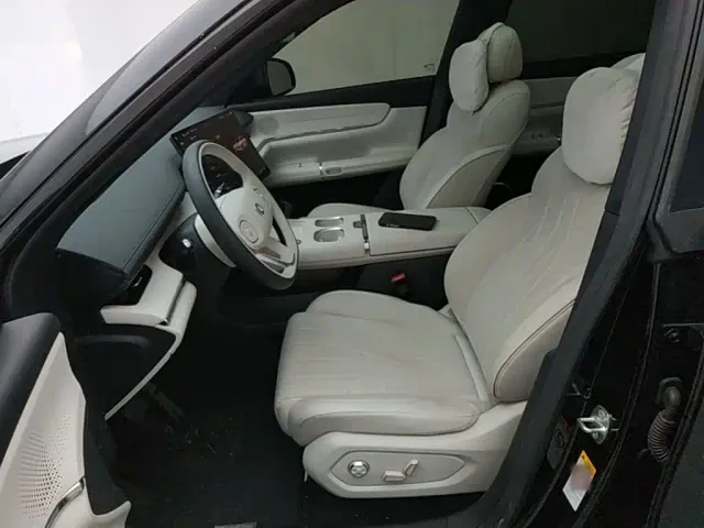Changan Qiyuan Q07 — Фото автомобиля 14
