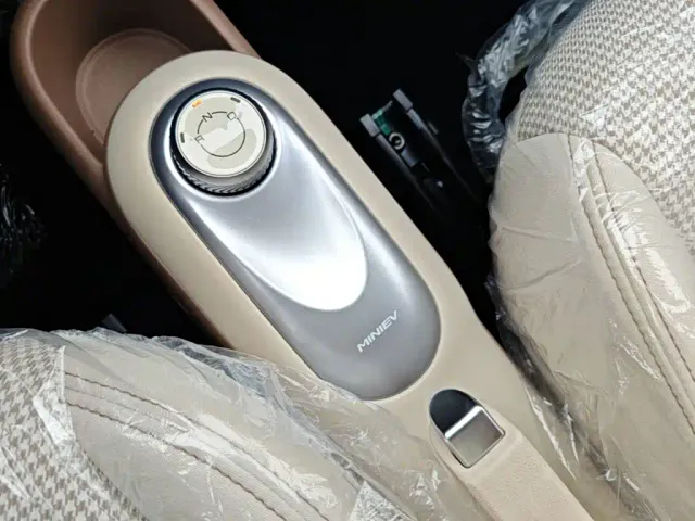 Wuling Hongguang Mini EV — Фото автомобиля 13