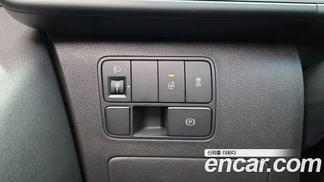 Hyundai Staria — Фото автомобиля 24
