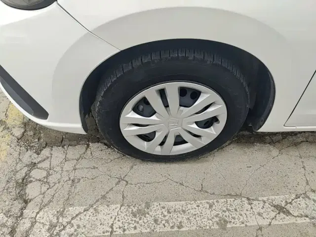Honda Fit — Фото автомобиля 22