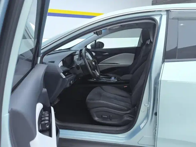 Buick Velite 6 — Фото автомобиля 9